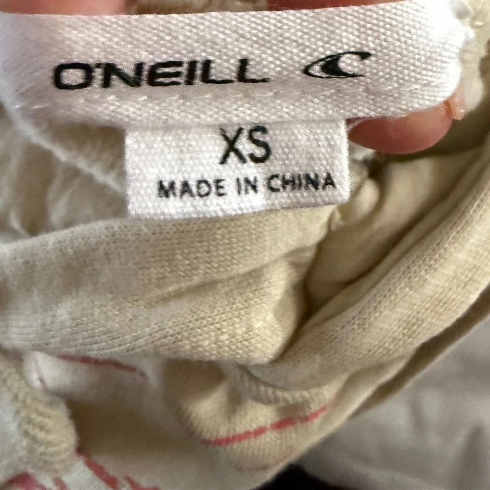 O’Neill Youth XS Beige Hoodie with Colorful Graphic